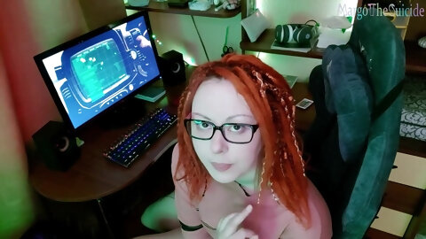 Fucked Sexy Gamer Girl While Playing Fallout