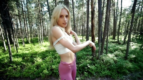 Fit blonde stranger Carla Cute gives head and rides in the woods